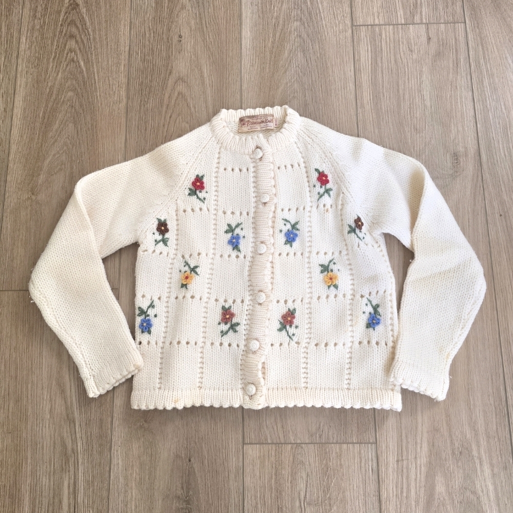 Vintage Primrose Kids' Cream Wool Cardigan with Floral Embroidery